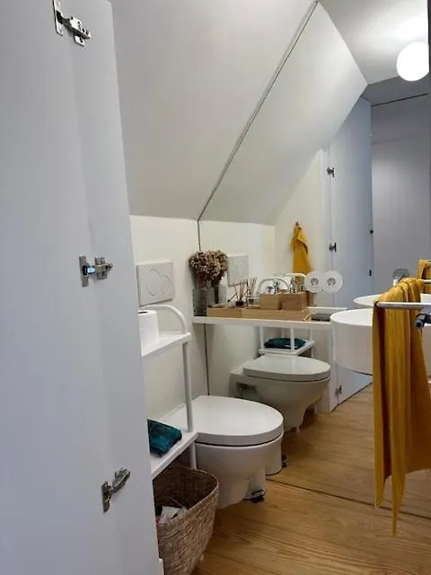 Cozy 1Br, Private Terrace & Pool - Estrela | By Airnest Apartment Lisbon