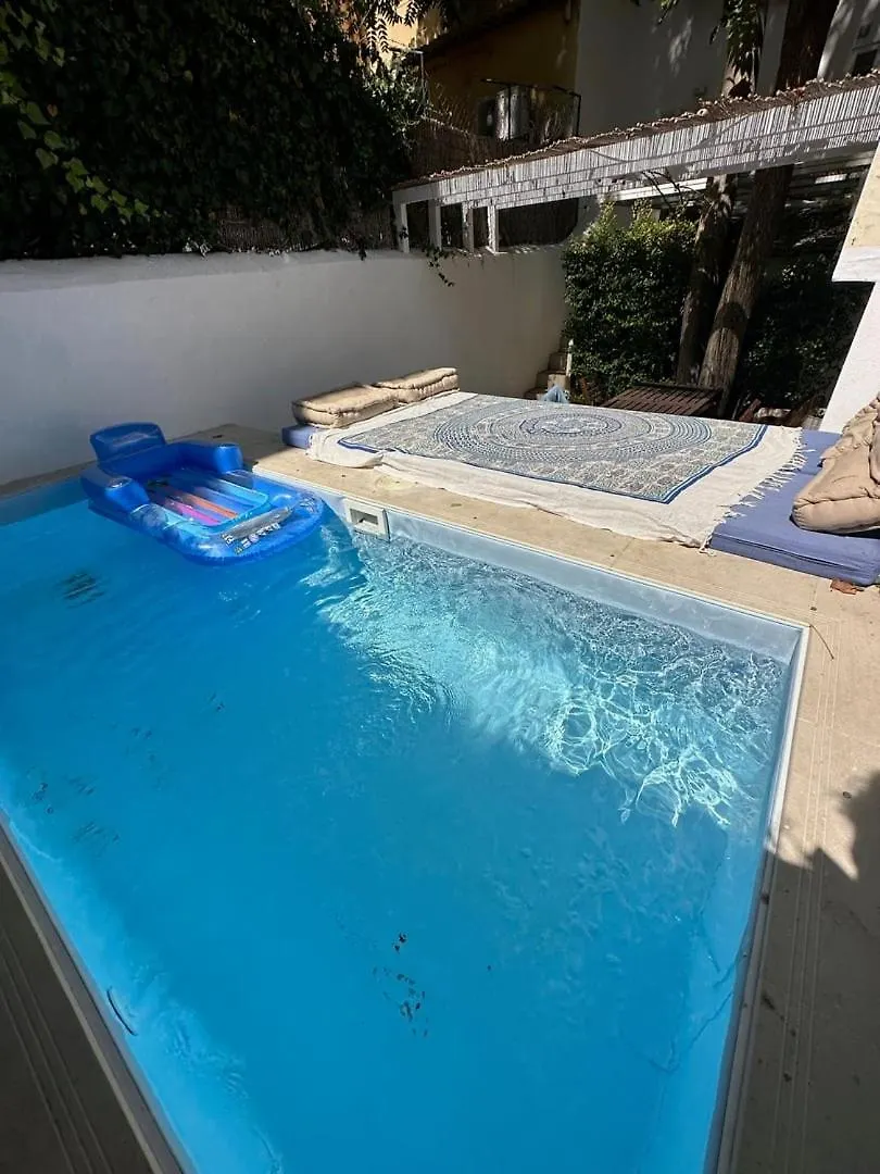 Cozy 1Br, Private Terrace & Pool - Estrela | By Airnest Apartment Lisbon